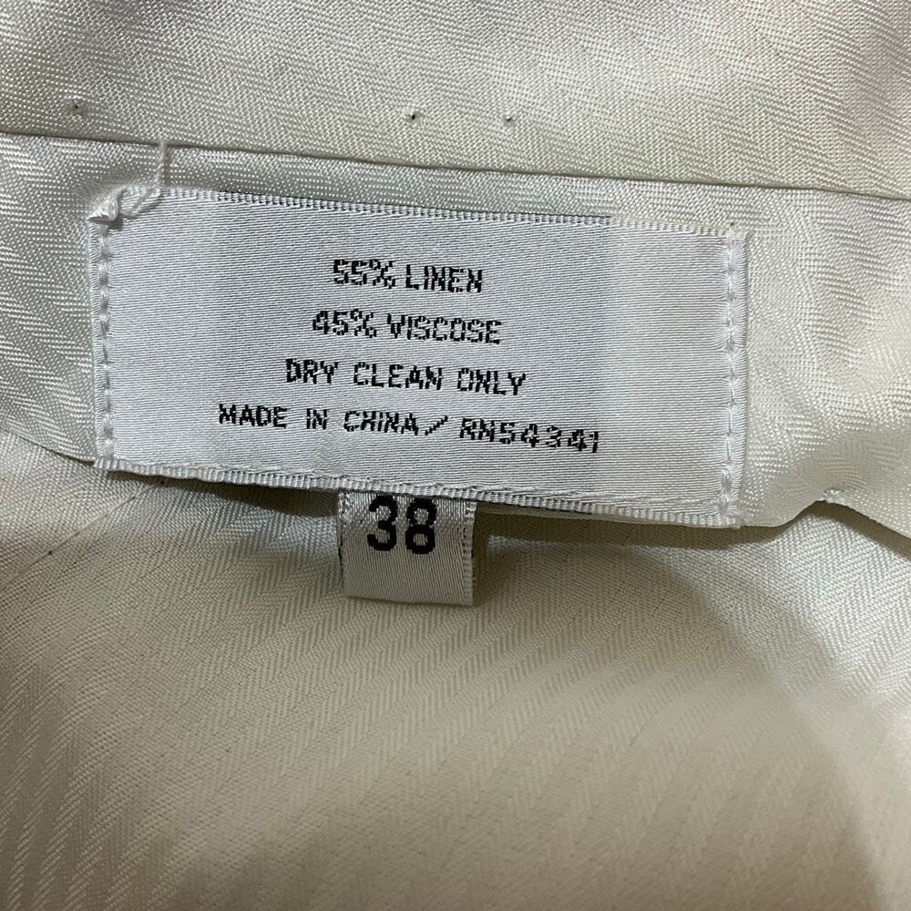 LOUIS RAPHAEL Linen Blend Shorts - Picture 3 of 4